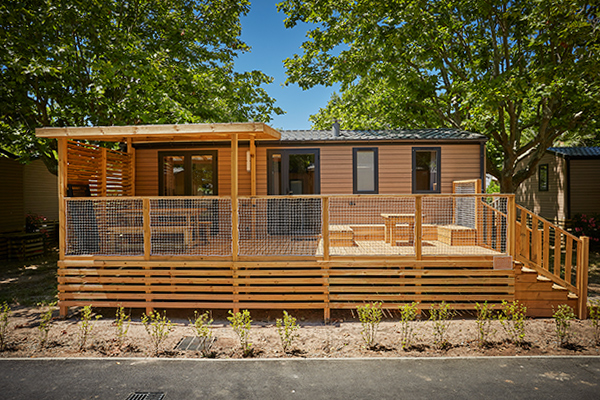 Glampingunterkunft: Mobilheim Privilege Club 6 Personen 3 Zimmer  von Vacanceselect auf Camping La Plage d'Argens