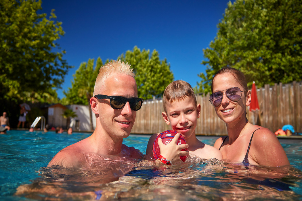 Glampingunterkunft: Mobilheim Privilege Club 6 Personen 3 Zimmer  von Vacanceselect auf Camping La Plage d'Argens