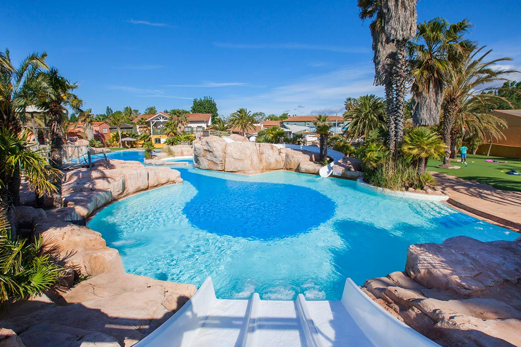 Glampingunterkunft: Mobilheim Moda 4 Personen 2 Zimmer Klimaanlage von Vacanceselect auf Camping La Sirène