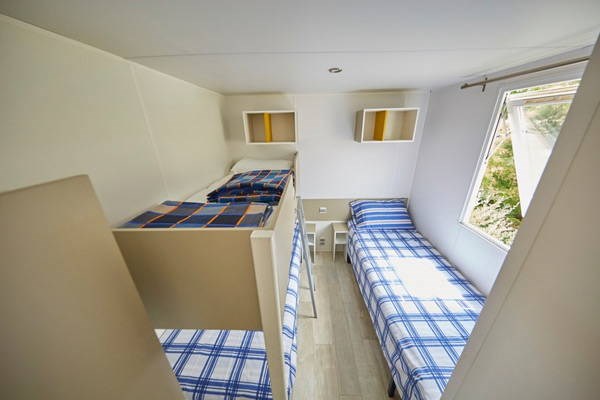 Glampingunterkunft: Mobilheim Moda 5/6 Personen 2 Zimmer Klimaanlage von Vacanceselect auf Camping Park Albatros Village