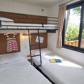 Glampingunterkunft: Mobilheim Moda 5/6 Personen 2 Zimmer Klimaanlage von Vacanceselect auf Camping Bijela Uvala