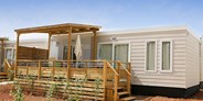 Luxuscamping - Poreč - Mobilheim Moda 6 Personen 3 Zimmer AC 2 Badezimmer von Vacanceselect auf Camping Bijela Uvala