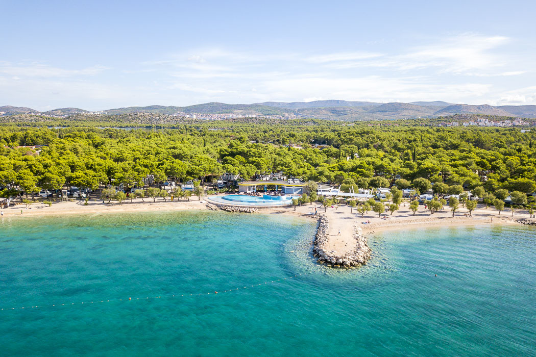 Camping de lujo - TV - Italia - Camping Solaris - Vacanceselect Mobilheim Moda 6 Personen 3 Zimmer Klimaanlage Geschirrspüler von Vacanceselect auf Camping Solaris