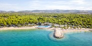 Luxuscamping - Split - Dubrovnik - Mobilheim Moda 6 Personen 3 Zimmer Klimaanlage Geschirrspüler von Vacanceselect auf Camping Solaris