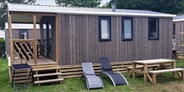 Luxuscamping - Vannes - Mobilheim Privilege 4 Personen 2 Zimmer von Vacanceselect auf Camping La Grande Métairie