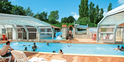 Luxuscamping - Frankreich - Mobilheim Moda 6 Personen 3 Zimmer 2 Badezimmer von Vacanceselect auf Camping La Bien Assise