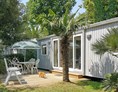 Glampingunterkunft: Mobilheim Moda 6 Personen 3 Zimmer Klimaanlage von Vacanceselect auf Camping Holiday Marina