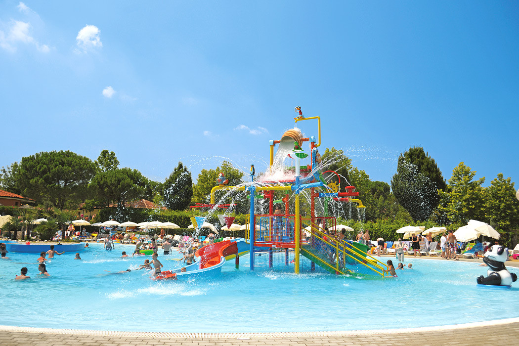 Glampingunterkunft: Cubesuite 2/3 Personen von Vacanceselect auf Camping Bella Italia