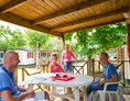 Glampingunterkunft: Mobilheim Moda 5/6 Personen 2 Zimmer Klimaanlage von Vacanceselect auf Camping Bella Italia