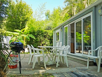 Luxury camping - Mobilheim Moda 4 Personen 2 Zimmer Klimaanlage von Vacanceselect auf Camping Le Bois de Valmarie
