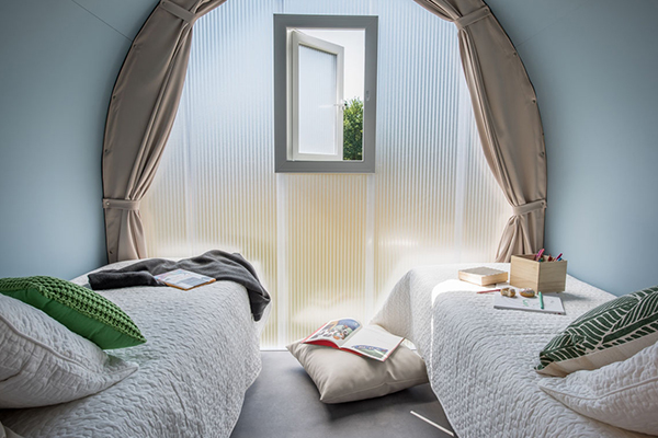 Luksuzno kampiranje - Katalonija - Camping Cala Canyelles - Vacanceselect Cocosuite 4 Personen 2 Zimmer  von Vacanceselect auf Camping Cala Canyelles