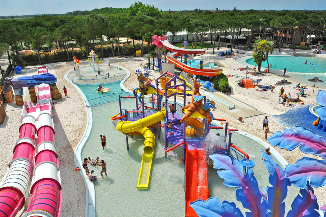 Glampingunterkunft: Mobilheim Moda 6 Personen 3 Zimmer Klimaanlage von Vacanceselect auf Camping Union Lido