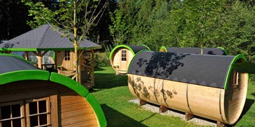 Luxuscamping - PLZ 6161 (Österreich) - Schlaffass Dorf - Schlaffässer am Nature Resort Natterer See