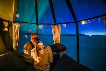 Glampingunterkunft: Polarlichter vom Bett aus geniessen. - Laponia Sky Hut
