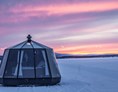 Glampingunterkunft: Ein Ferienort mit einer Kulisse welche sich von Stunde zur Stunde verändert. - Laponia Sky Hut
