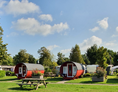 Glampingunterkunft: Unsere drei Schlaffässer - Schlaffass mit Seeblick auf dem Freizeitpark "Am Emsdeich"