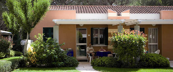 Camping de lujo - TV - Italia - Union Lido - Suncamp Bungalows Lido auf Union Lido