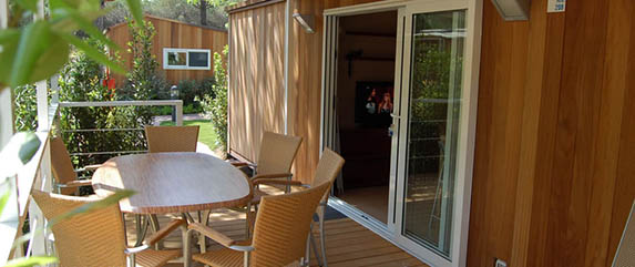 Luxuscamping - Preisniveau: exklusiv - Cavallino - Union Lido - Suncamp Camping Home Patio auf Union Lido
