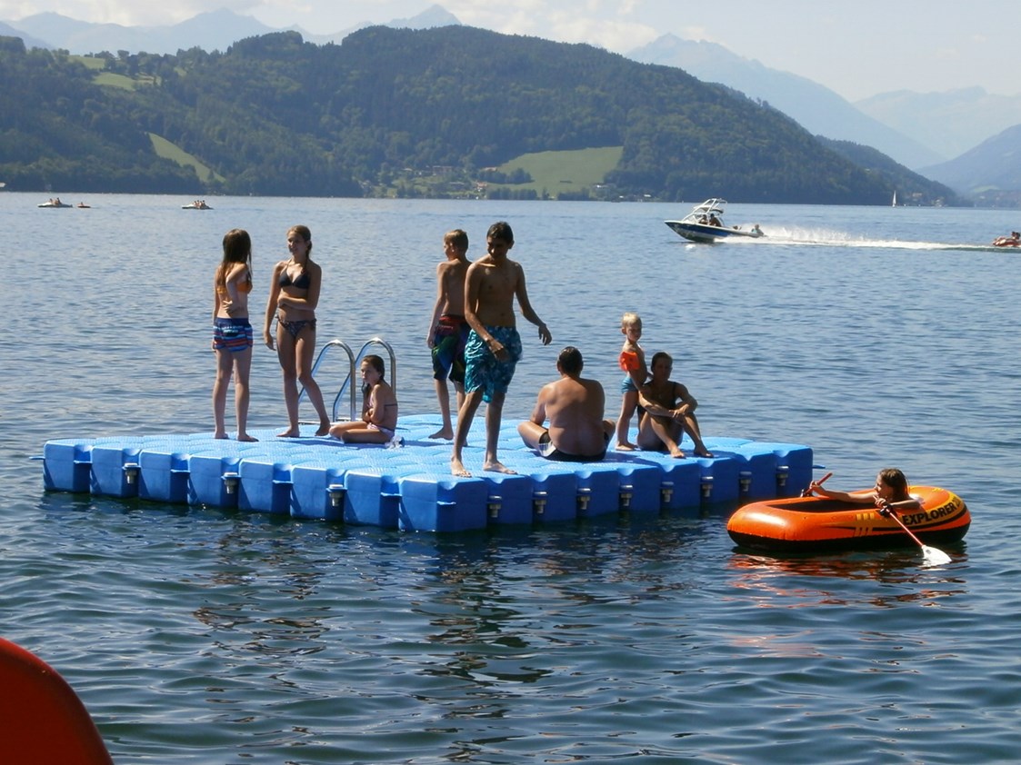 Glampingunterkunft: Schwimmplattform Camping Brunner - Chalets auf Camping Brunner am See