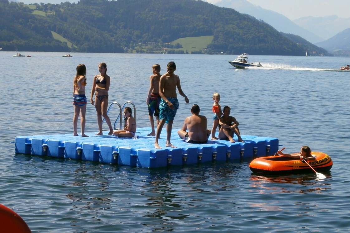 Glampingunterkunft: Schwimmplattform Camping Brunner - Chalets auf Camping Brunner am See