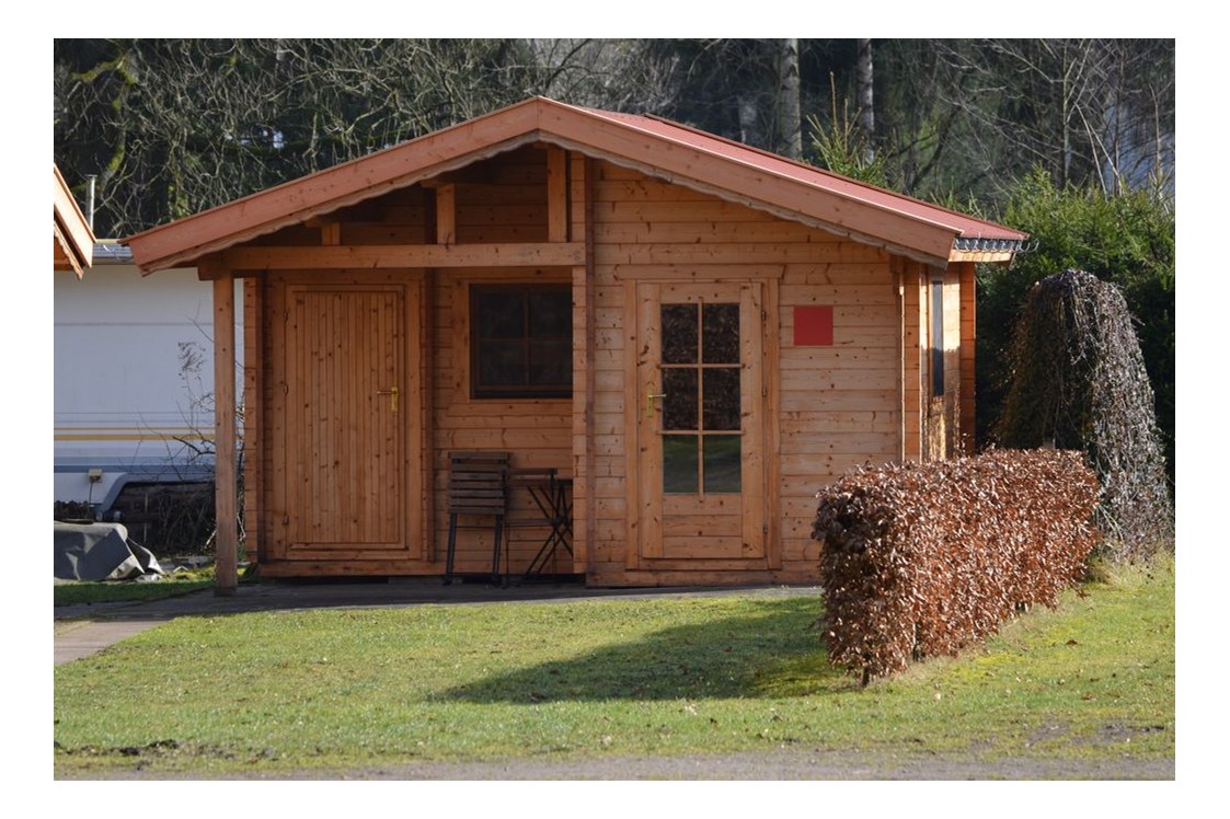 Glampingunterkunft: Hütte Rot  - Hütten auf Camping Zum Oertzewinkel