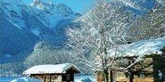 Luxuscamping - Art der Unterkunft: Bungalow - Österreich - Winter im Almdorf am Grubhof - Almhütte Steinbach Stube im Almdorf Grubhof