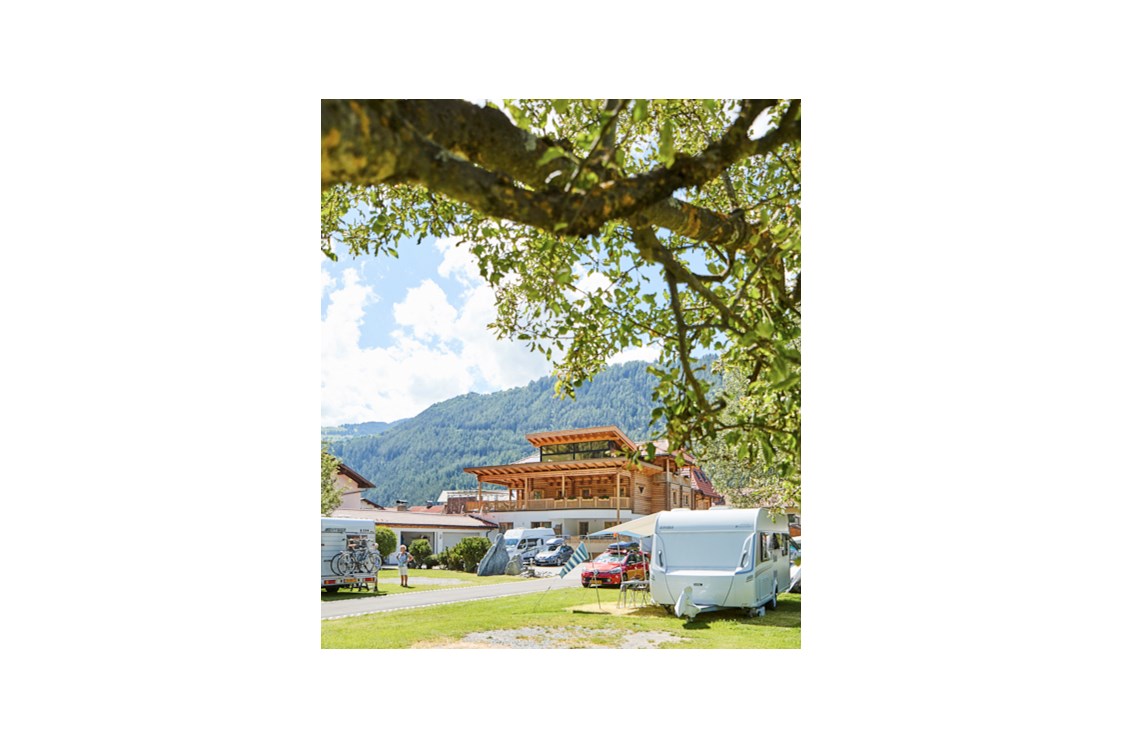 Glampingunterkunft: Genießen Sie Ihren kostbaren Urlaub auf unserem idyllischen Campingplatz. - Blockhütte Bergzauber Camping Dreiländereck Tirol
