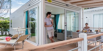 Luxuscamping - die veranda des Venice Platinum - Mobilheim Venice Platinum auf Camping Ca' Pasquali Village