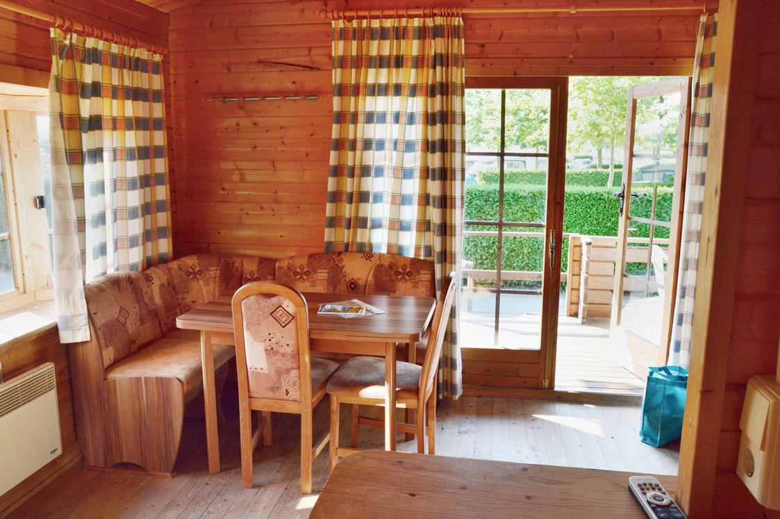 Glampingunterkunft: Gemütlichkeit - Bungalow mit Terrassen am Camping Ossiacher See