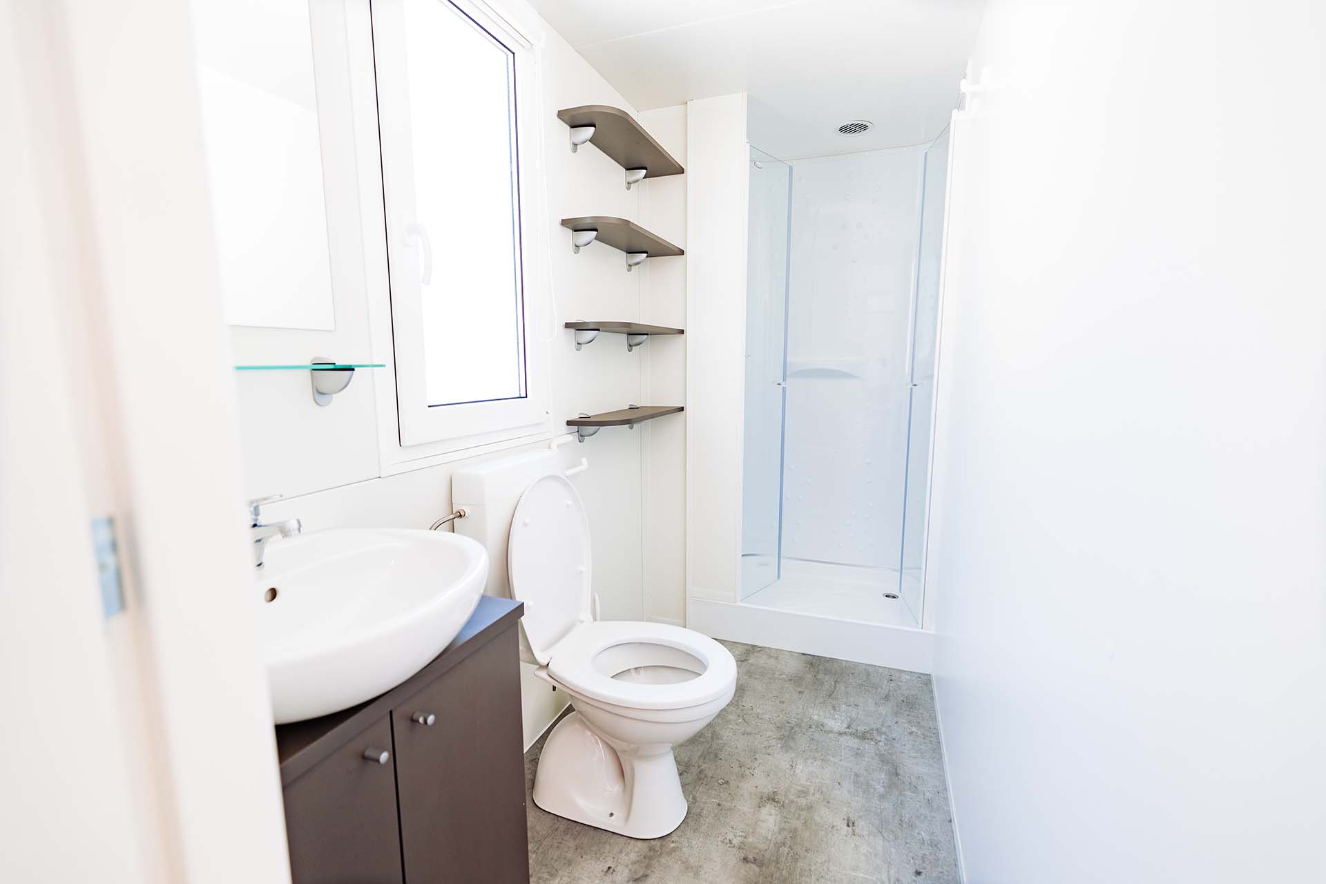 Glampingunterkunft: Luxusmobilheim von Gebetsroither am Camping Baia Domizia