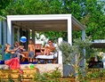 Glampingunterkunft: Mobilheim auf Camping Lanterna - Lanterna Premium Camping Resort - Mobilheim Istrian Village Premium 
