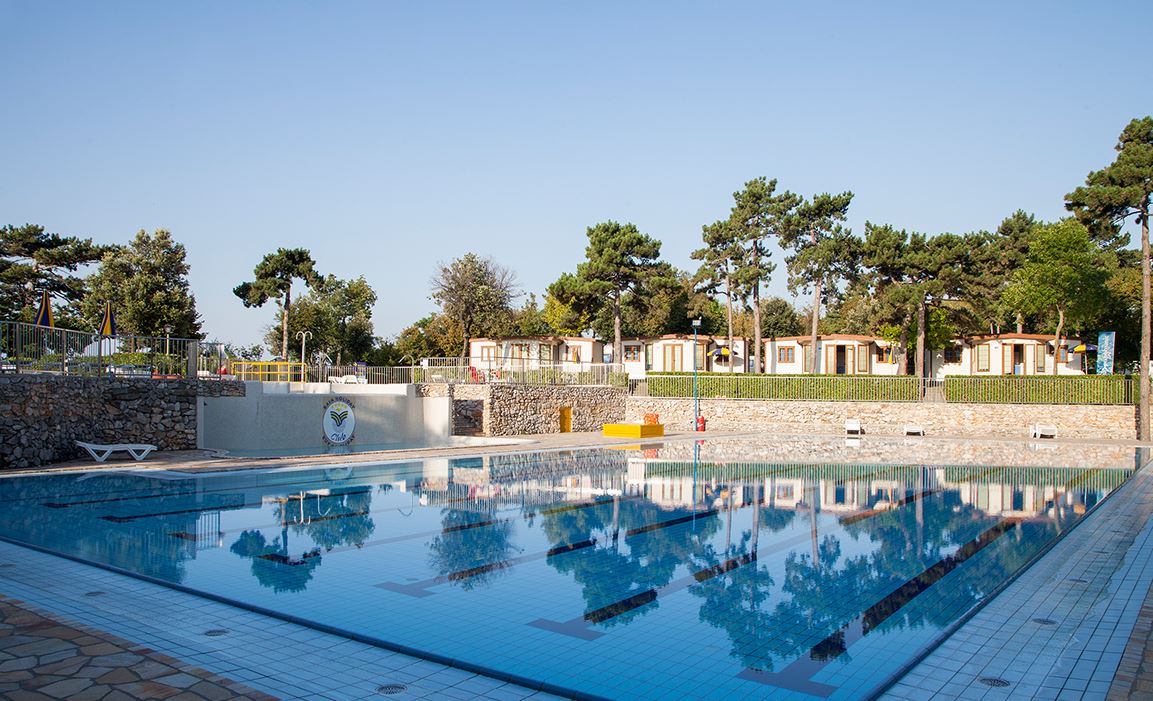 Luxuscamping - Gorizia - Trieste - Am Pool - Camping Village Mare Pineta - Gebetsroither
