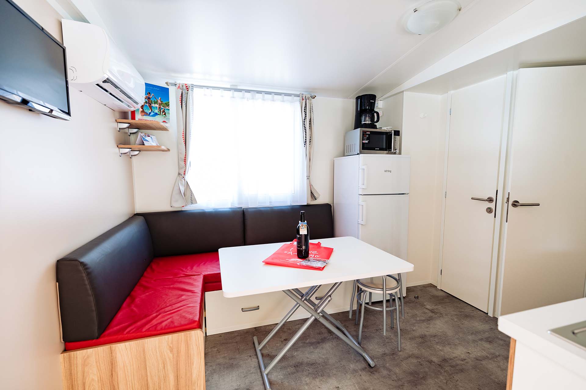 Glamping: Camping Baia Domizia - Gebetsroither