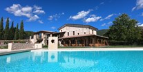 Luxuscamping - Schwimmbad mit kinderbeich und restaurant mit terras - Camping Il Collaccio - Tendi