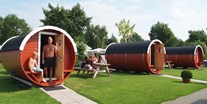 Luxuscamping - Unsere geschmackvoll eingerichteten Campingfässer sind bei groß und klein sehr beliebt. - Freizeitpark "Am Emsdeich"