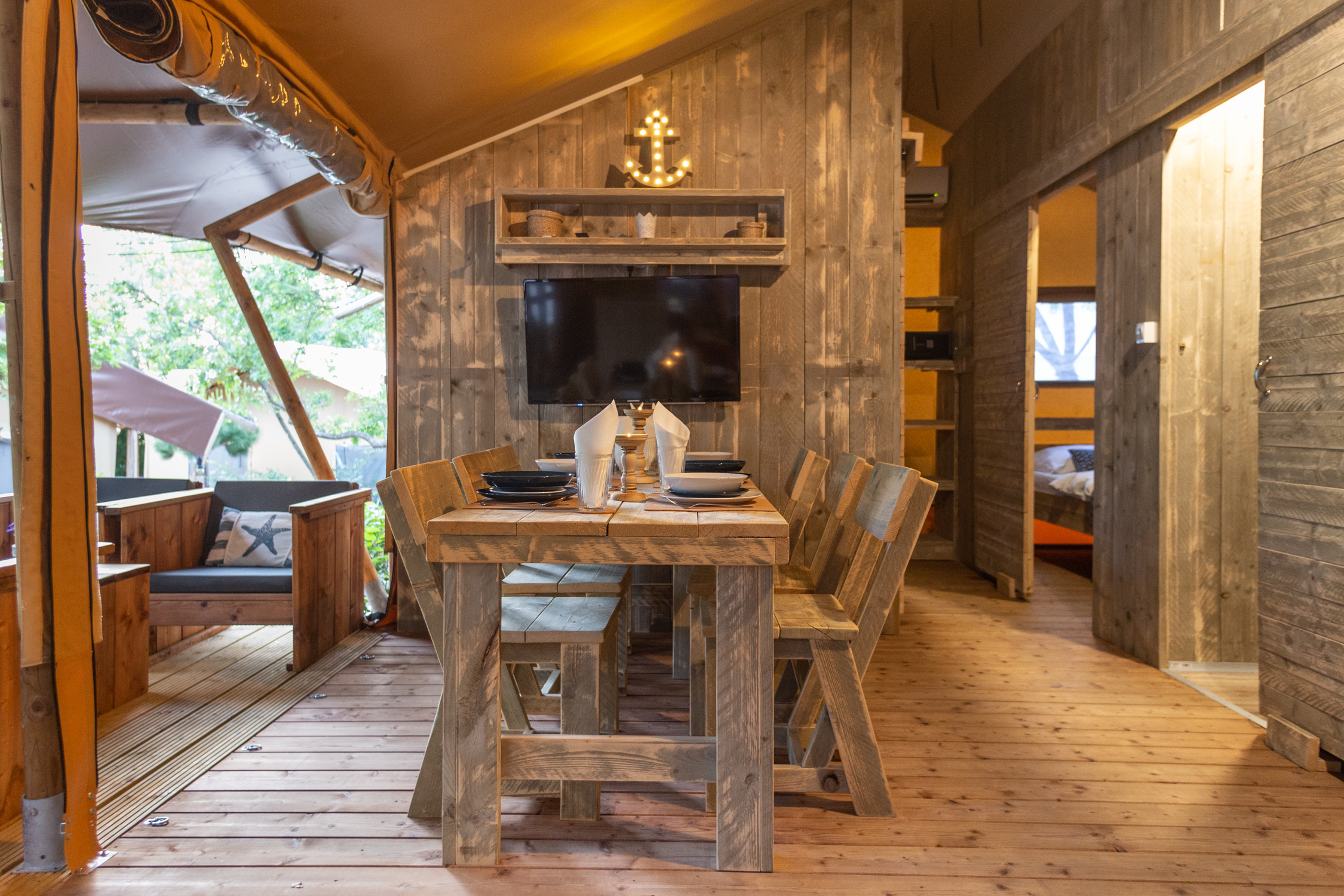 Glamping: Fisherman's Glamping Village