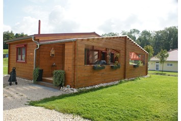 Glamping: Bungalow Family Plus  - Camping & Ferienpark Orsingen