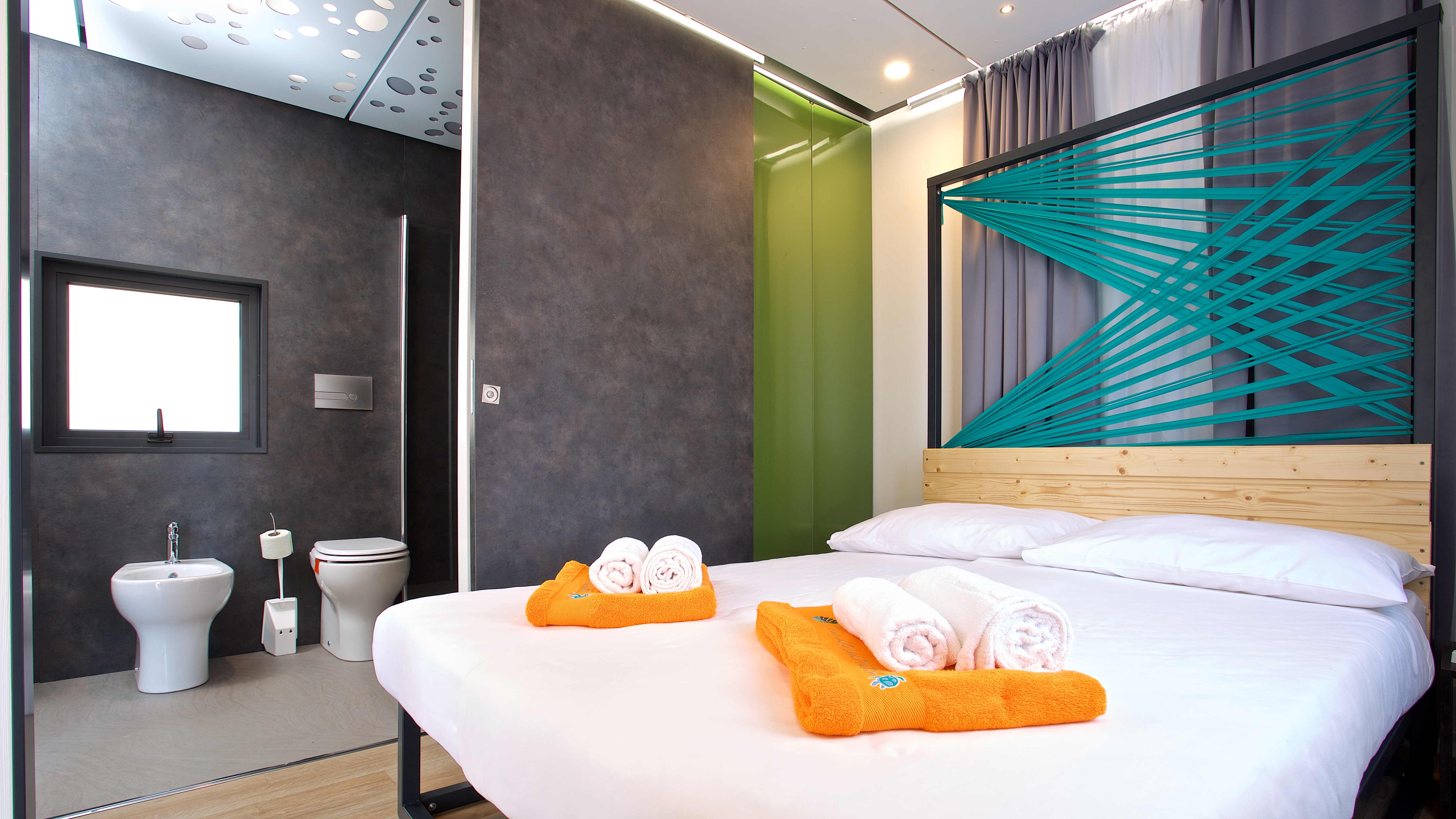 Glamping: Bett - Camping Čikat