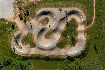 Glamping: Pump-track - River Camping Bled