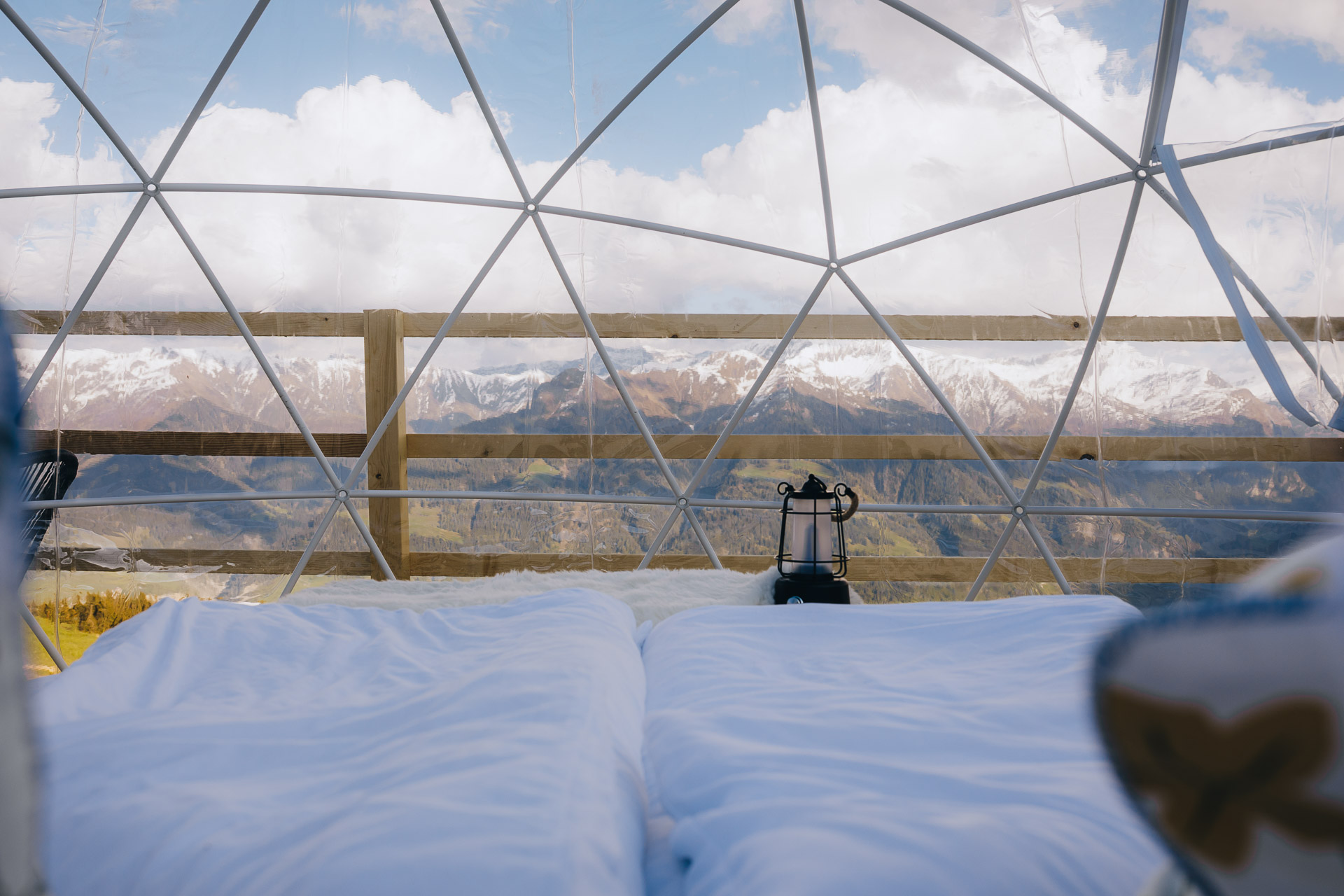 Glamping: Adventurly Pop-up Glamping Vella