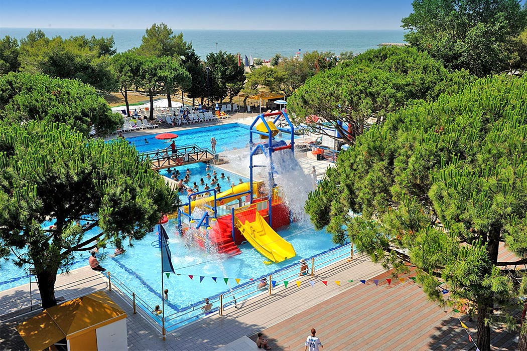 Glamping: Camping Mediterraneo Camping Village - Vacanceselect