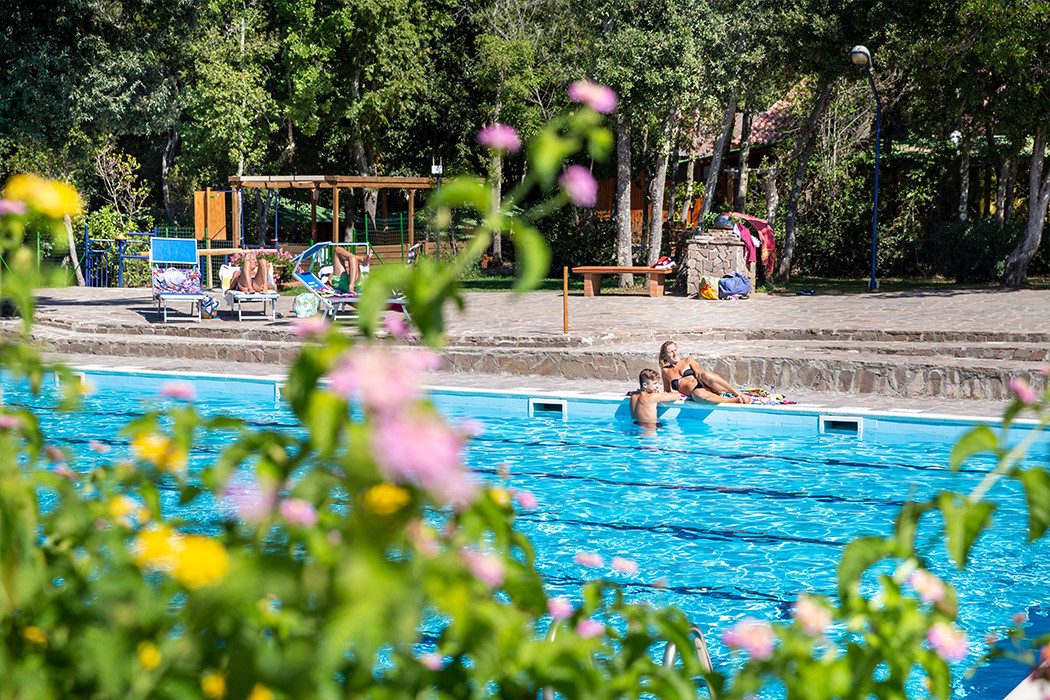 Glamping: Camping Montescudaio - Vacanceselect