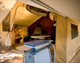 Glampingunterkunft: Zelt Toile & Bois Classic IV - Innen - Zelt Toile & Bois Classic für 4 Pers. auf Camping Huttopia Gorges du Verdon
