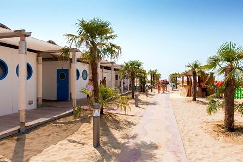 Camping de lujo - TV - Italia - Gepflegte Analge - Villaggio Turistico Internazionale Villa Paola auf Villaggio Turistico Internazionale