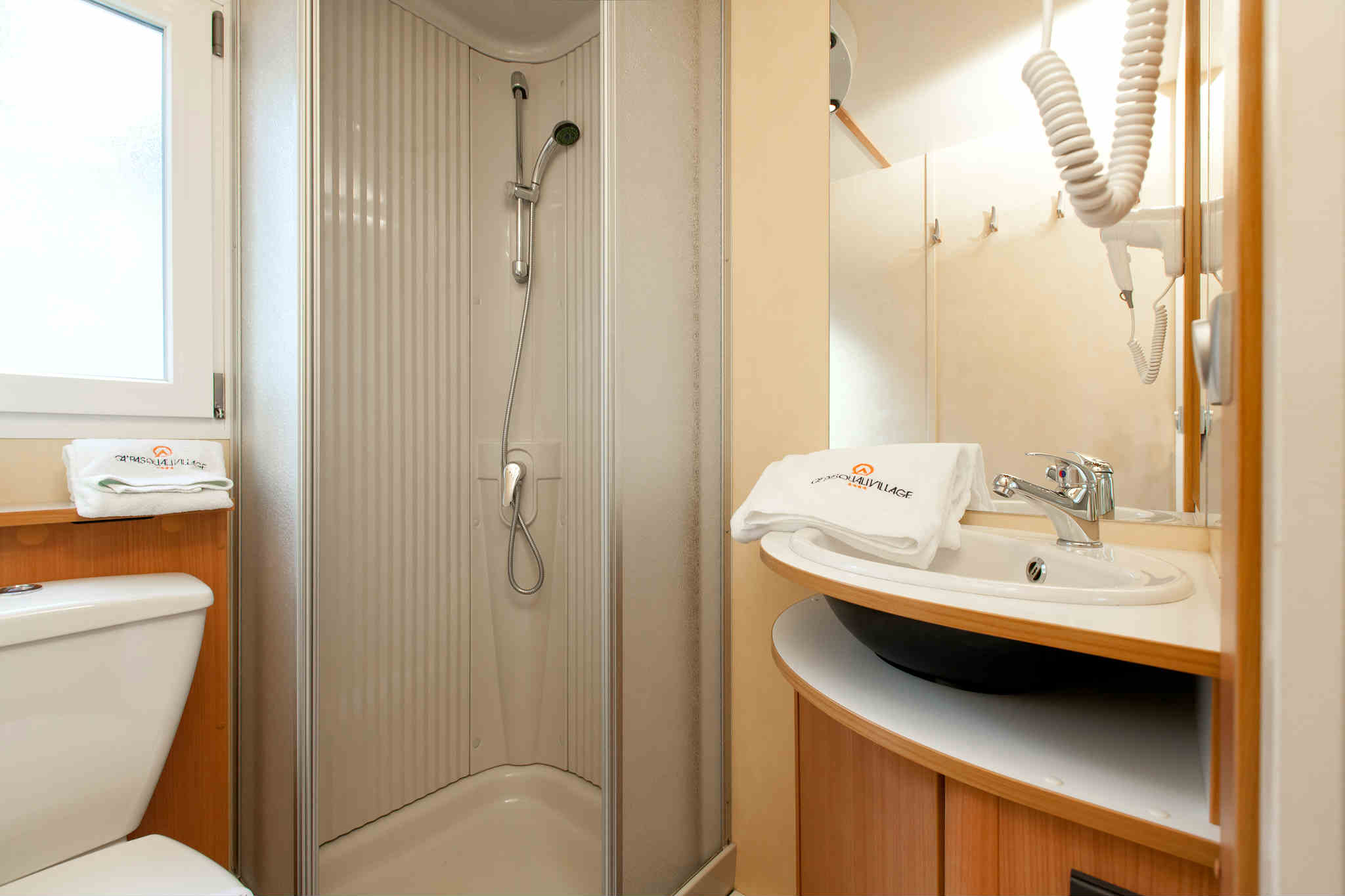 Glampingunterkunft: Badezimmer - Mobilheim Torcello Plus Gold auf Camping Ca' Pasquali Village