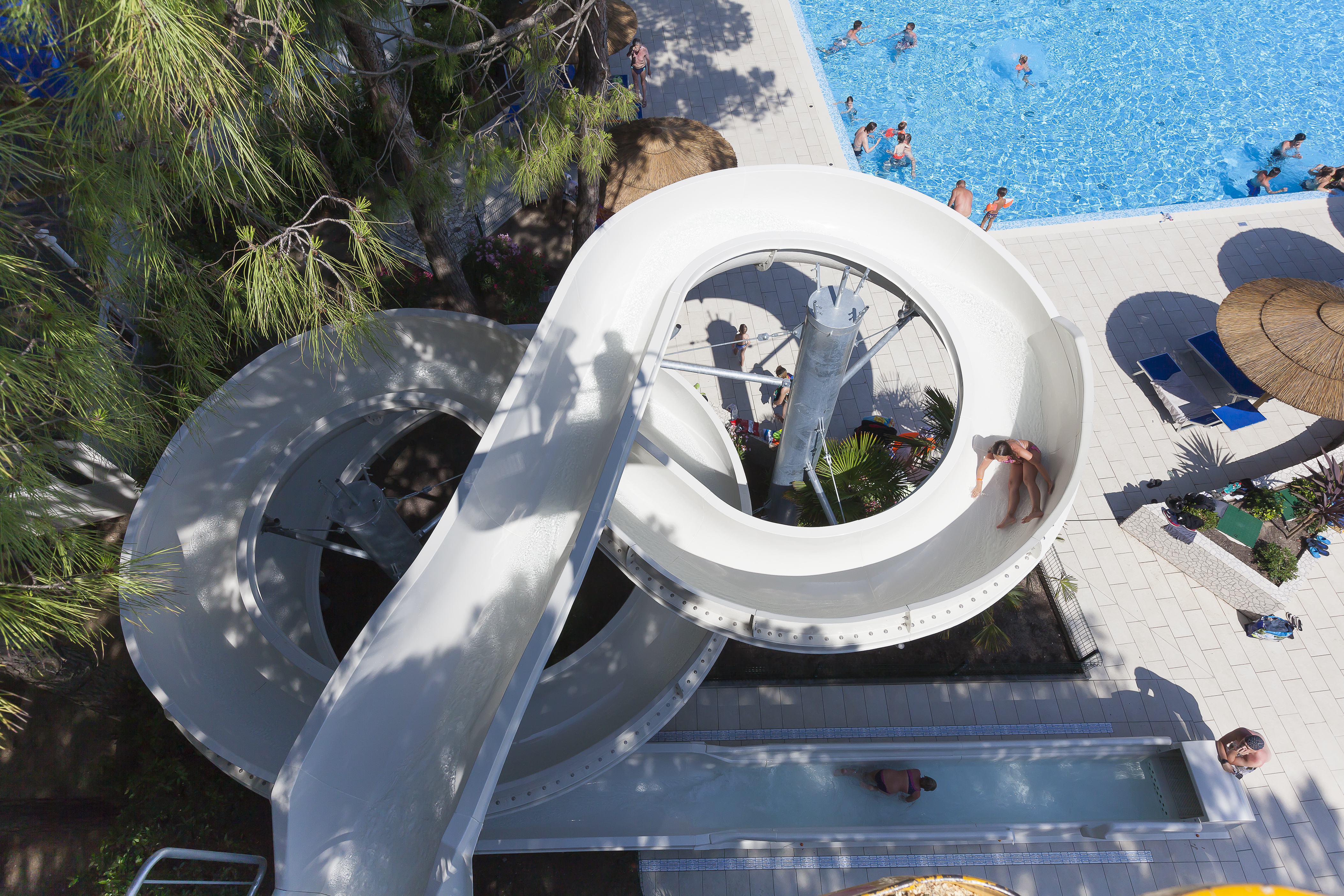 Camping de lujo - TV - Italia - Riesenrutsche - Camping Ca' Pasquali Village Mobilheim Top Residence Platinum auf Camping Ca' Pasquali Village