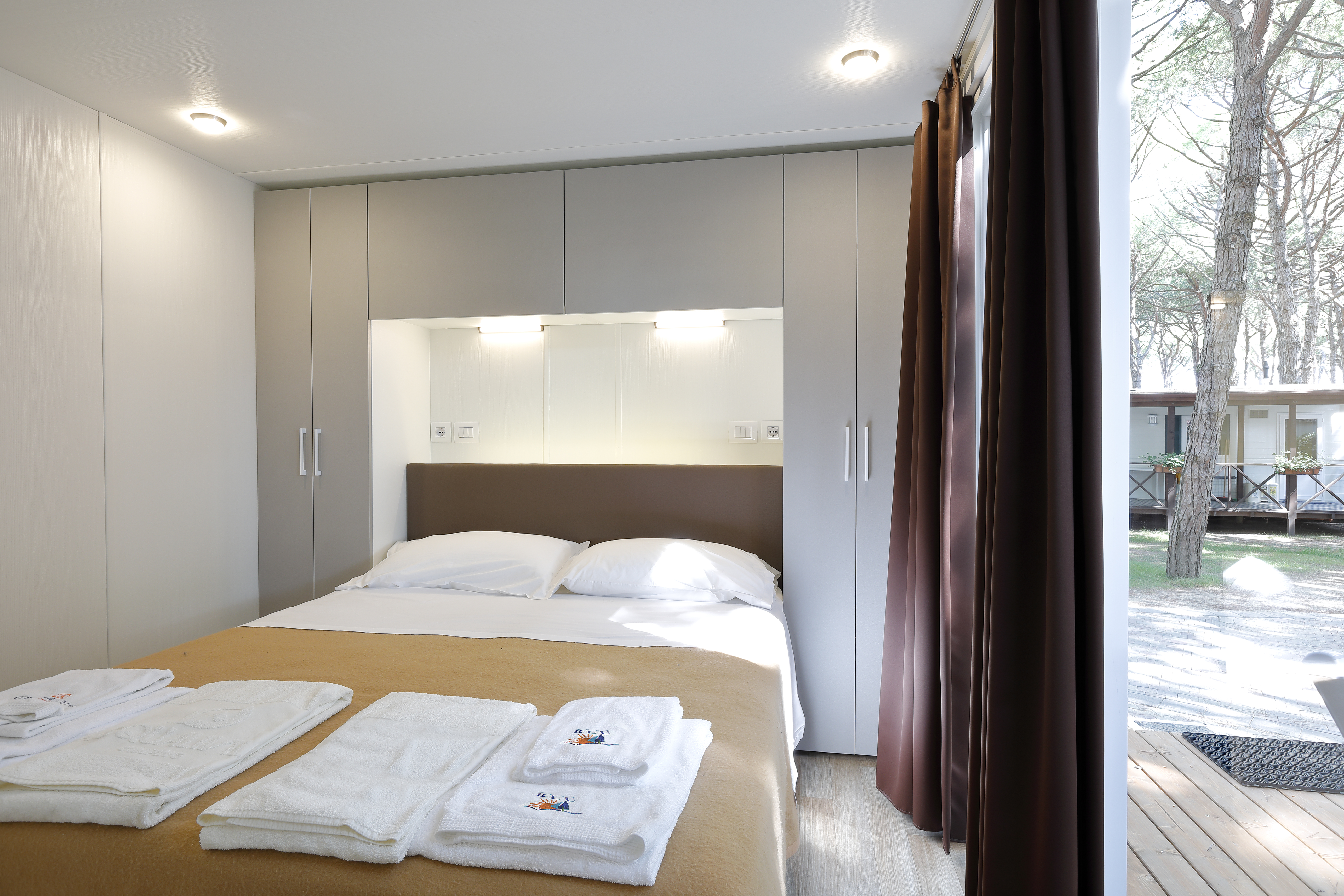 Camping de lujo - TV - Italia - Camping Vela Blu Mobilheim Family Platinum auf Camping Vela Blu