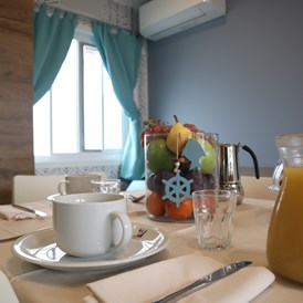 Glampingunterkunft: Wohnzimmer - Mobilheim Lido Platinum auf Camping Vela Blu