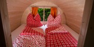 Luxuscamping - Bayern - Innenansicht Glampingfass - Campingfass am Waldcamping Brombach
