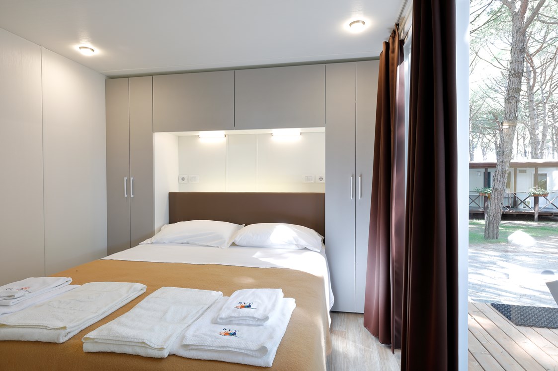 Glampingunterkunft: Doppelzimmer - Mobilheim Top Residence Platinum auf Camping Vela Blu